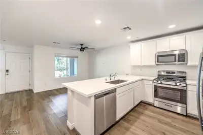 10718 Burton Grove Avenue, Las Vegas, NV 89166 Kitchen