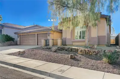 383 Glocker Court, Henderson