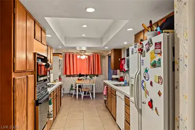 1760 Olympia Drive, Las Vegas, NV 89123 Kitchen