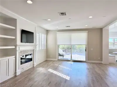 927 Via Canale Drive, Henderson, NV 89011 Living Room