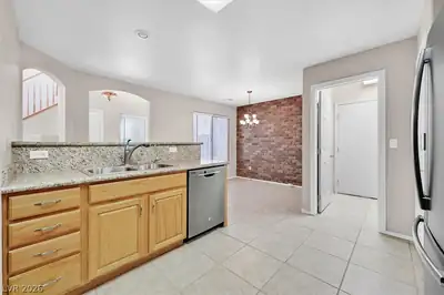 10192 Juniper Creek Lane, Las Vegas, NV 89145 Kitchen