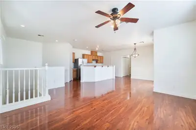 6255 West Arby Avenue 202, Las Vegas, NV 89118 