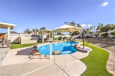 2101 Sun Swept Way, Henderson, NV 89074 Pool