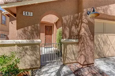561 Ivy Spring Street, Las Vegas, NV 89138 Front of Structure
