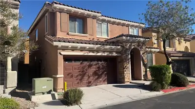 8024 Sundance Valley Drive, Las Vegas, NV 89178 Front of Structure