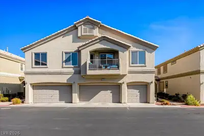 6252 Ordaz Avenue 101, Henderson, NV 89011 Front of Structure