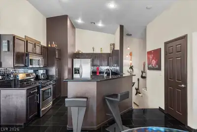 6252 Ordaz Avenue 101, Henderson, NV 89011 Kitchen