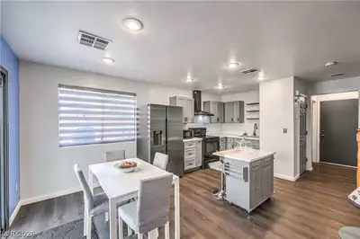 8288 Amphora Street, Las Vegas, NV 89139 Kitchen