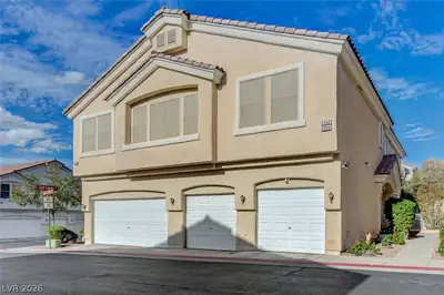 2552 Land Rush Drive, Henderson, NV 89002 Front of Structure