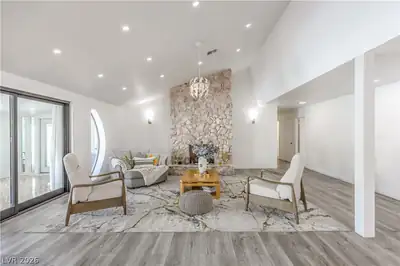 2020 Silver Avenue, Las Vegas, NV 89102 Living Room