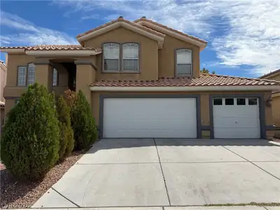 8945 West Cherokee Avenue, Las Vegas, NV 89147 Front of Structure