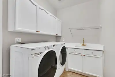 1727 Sand Storm Drive, Henderson, NV 89074 Laundry