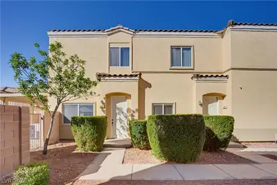 3921 Pepper Thorn Avenue 101, North Las Vegas, NV 89081 Front of Structure