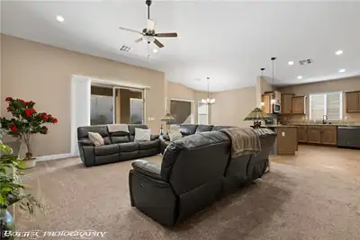 674 Sunrise Way, Mesquite, NV 89027 Living Room