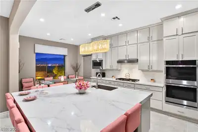 39 Contrada Fiore Drive, Henderson, NV 89011 