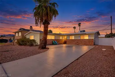 6220 Shawnee Avenue, Las Vegas
