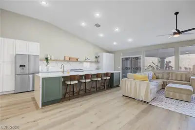 1131 Hidden Mist Street, Henderson, NV 89052 Kitchen
