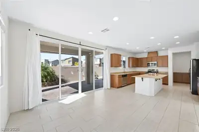 6937 Whispering Falls Drive, North Las Vegas, NV 89084 Kitchen