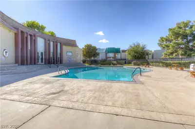3712 Garden South Drive, Las Vegas, NV 89121 Pool