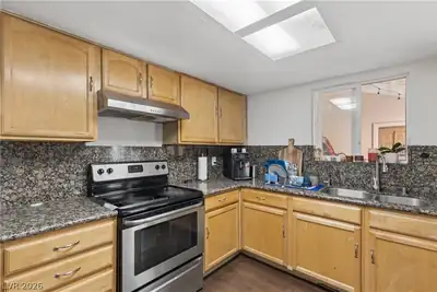 3712 Garden South Drive, Las Vegas, NV 89121 Kitchen