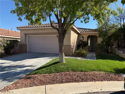 10641 Lace Vine Arbor Avenue, Las Vegas, NV 89144 Front of Structure