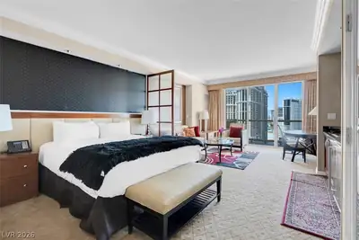 145 East Harmon Avenue 2215, Las Vegas, NV 89109 Primary Bedroom