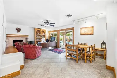 1823 Valley Drive, Las Vegas, NV 89108 Living Room