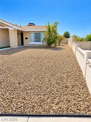 7097 Hillcroft Way, Las Vegas, NV 89147 