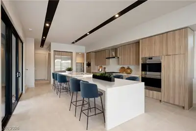 60 Lakefront Drive, Henderson, NV 89011 Kitchen