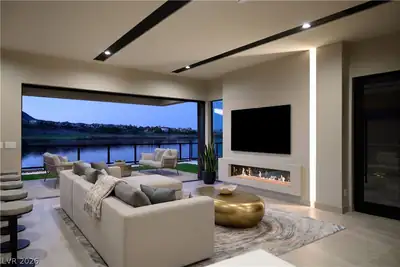 60 Lakefront Drive, Henderson, NV 89011 Living Room