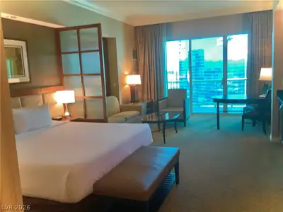125 East Harmon Avenue 3809, Las Vegas, NV 89109 Primary Bedroom