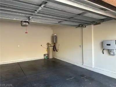 11241 Pismo Dunes Court, Las Vegas, NV 89135 Garage