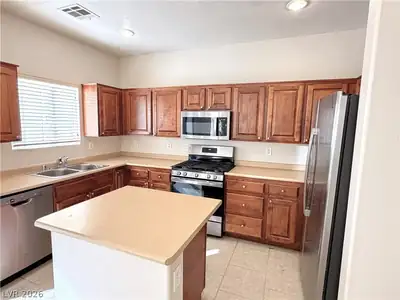 10925 Colour Magic Street, Henderson, NV 89052 Kitchen