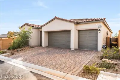 10239 Meandering Dell Avenue, Las Vegas, NV 89166 Front of Structure