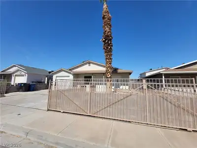 1929 Evelyn Avenue, Henderson, NV 89011 Front of Structure