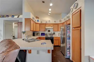 8017 Coffee Tree Court, Las Vegas, NV 89123 Kitchen