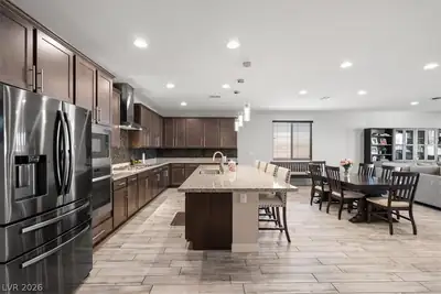 6320 Regina Ridge Street, Las Vegas, NV 89149 Kitchen