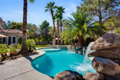 2809 High Sail Court, Las Vegas, NV 89117 