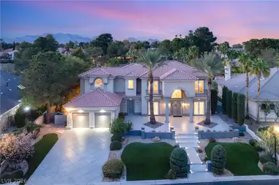 2809 High Sail Court, Las Vegas, NV 89117 
