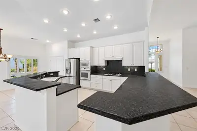 265 Farris Avenue, Las Vegas, NV 89183 Kitchen