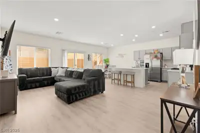 10026 Indigo Cliffs Street, Las Vegas, NV 89141 Living Room