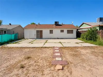 3020 Arrowhead Street, North Las Vegas, NV 89030 Back of Structure