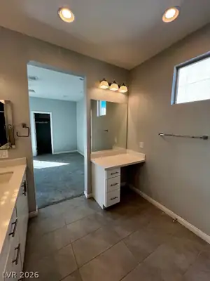 11512 Fleet Wing Avenue, Las Vegas, NV 89138 Primary Bathroom