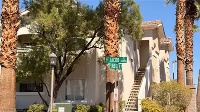 10116 Jacob Place 202 Las Vegas, NV 89144