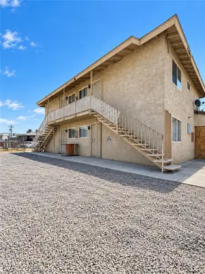 485 North Circle, Las Vegas, NV 89119 Front of Structure