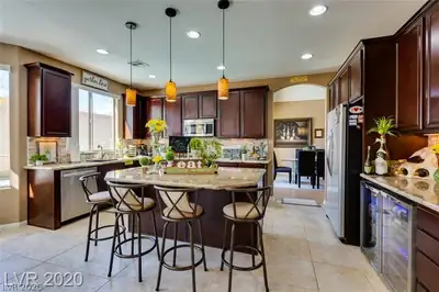813 White Falcon Street, Las Vegas, NV 89144 Kitchen