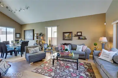 813 White Falcon Street, Las Vegas, NV 89144 Living Room