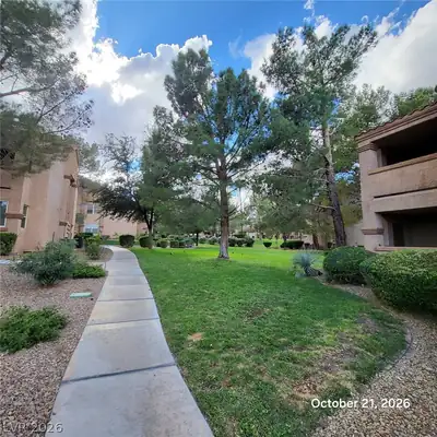 1150 North Buffalo Drive 2057, Las Vegas, NV 89128 Yard