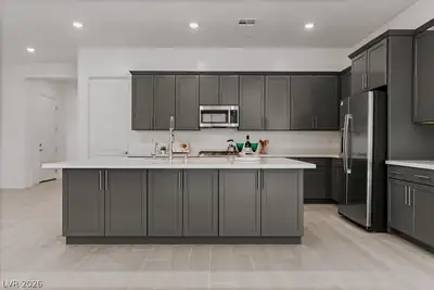 37 Charlotte Ridge Place, Henderson, NV 89011 Kitchen