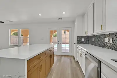 11117 Romola Street, Las Vegas, NV 89141 Kitchen